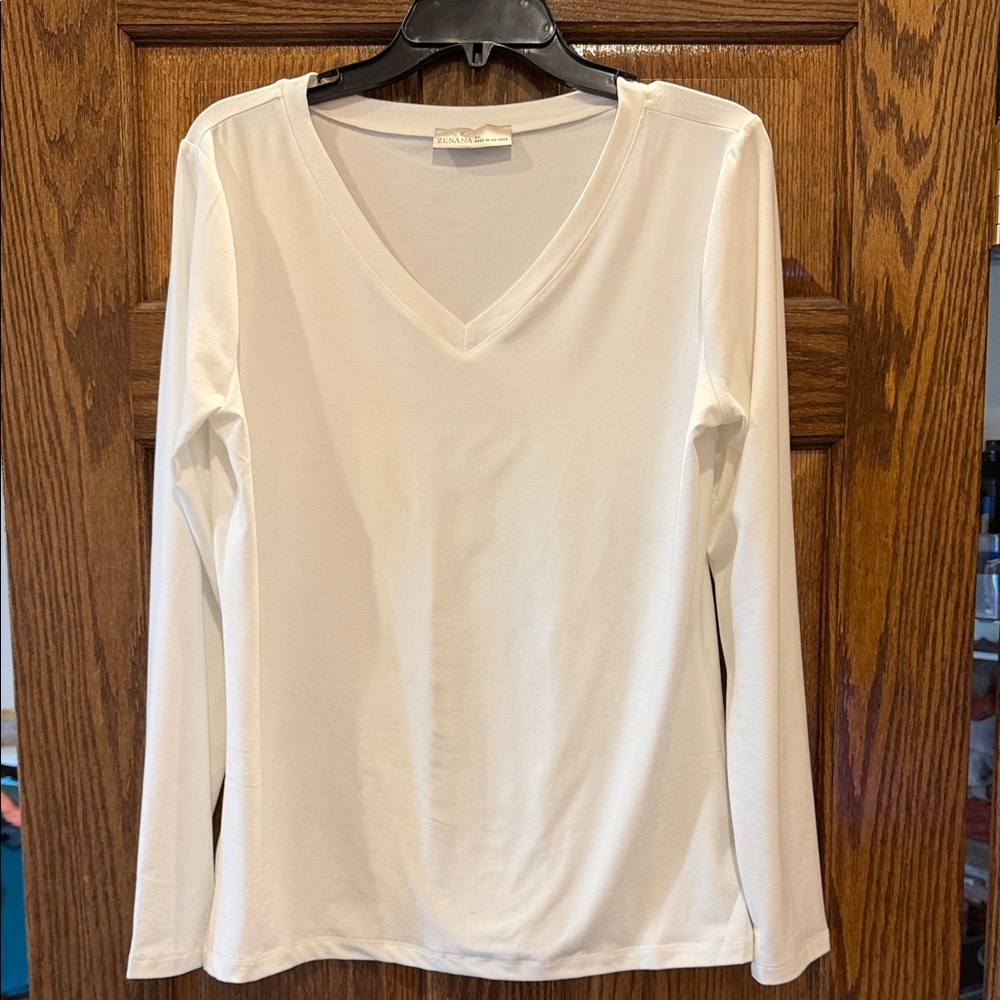 Zenana Classic White V-Neck Long Sleeve Tee